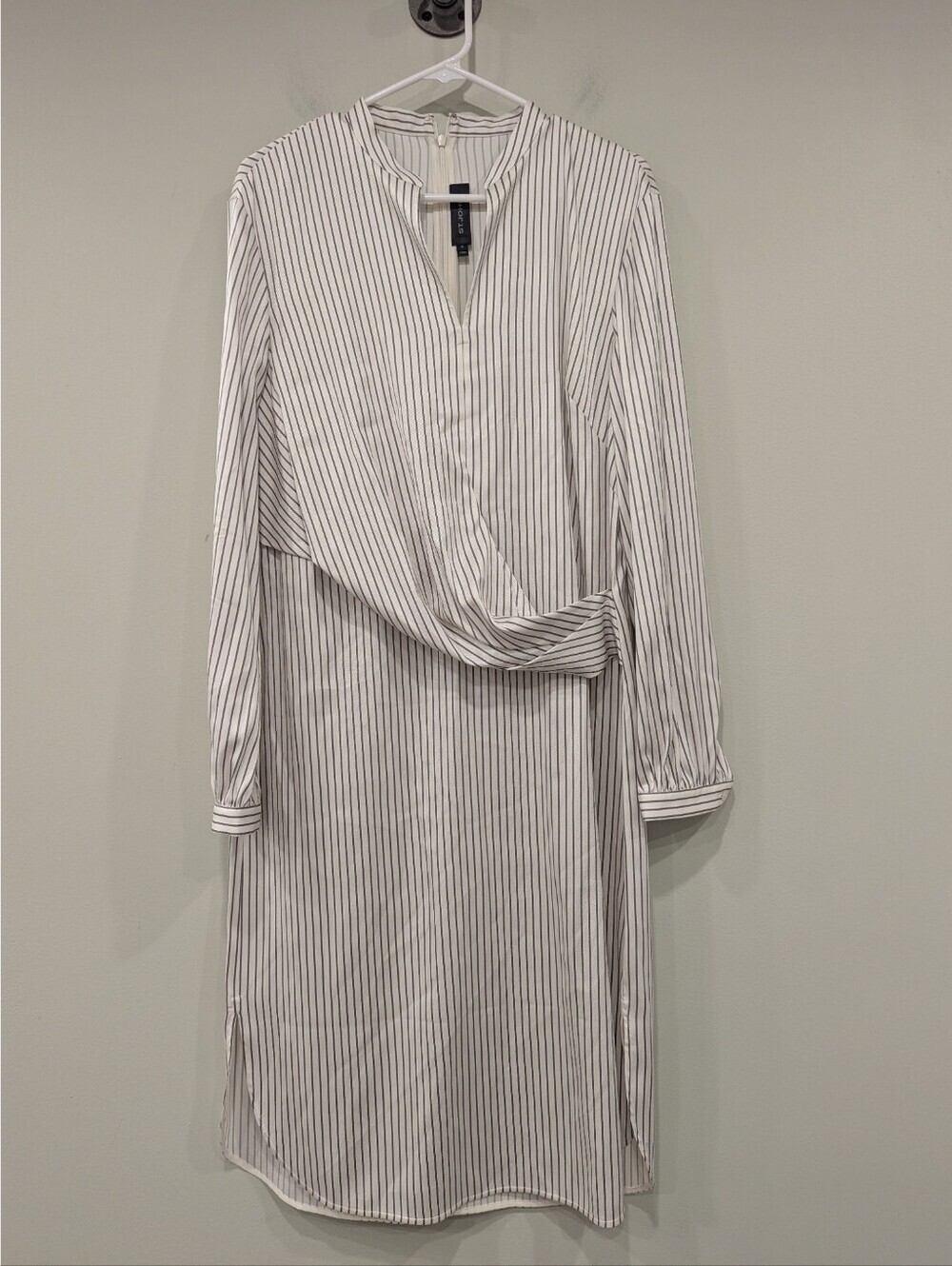 St. John Striped Silk spandex Blend Long Sleeve Dress Size 10
